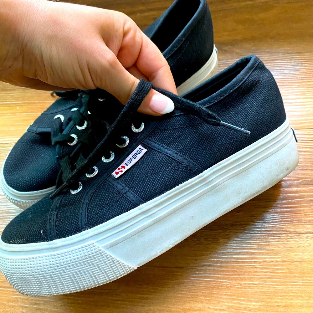 Superga 2790 - worn once! Size 37.5